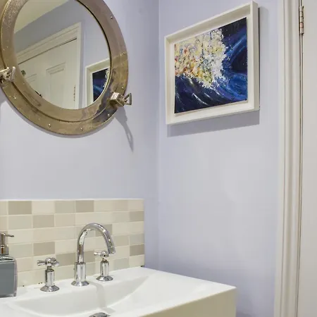 Glenhowen * 로빈후즈베이